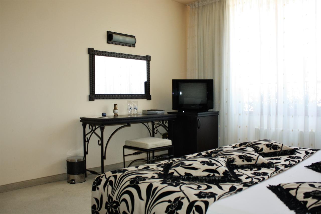 Hotel Villa Verde Gulubovo  Extérieur photo
